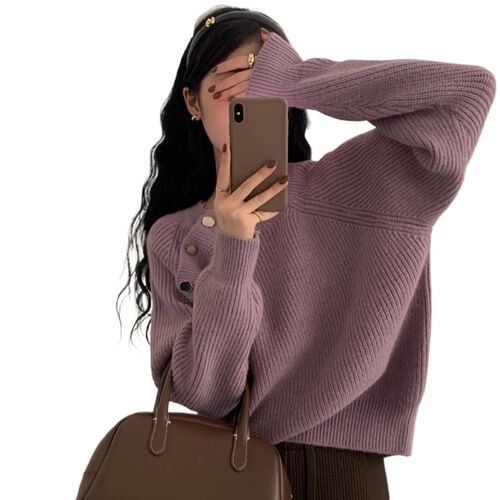 2024 Vintage Purple Petite Women's Hooded Sweater for Autumn/Winter Korean Style with Diagonal Button Design, Charming and Unique Knit Top