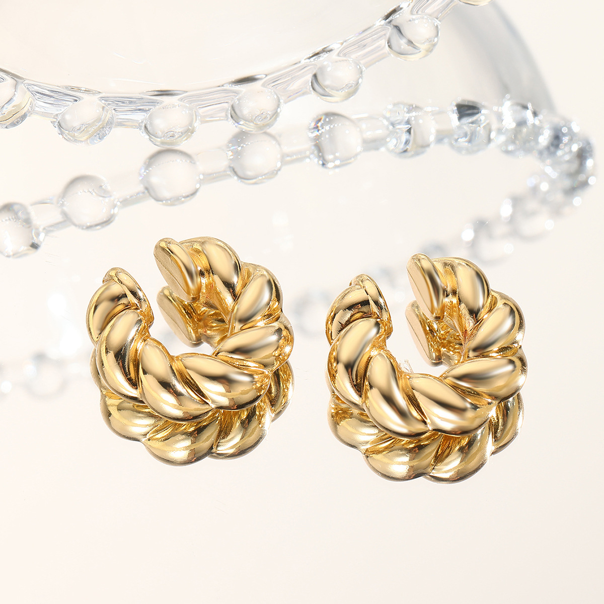 Heißer verkauf mode übertrieben C förmigen ohr knochen clip ins stil heißer verkauf personalisierte acryl nicht durchbohrt ohr clip_voghion.com