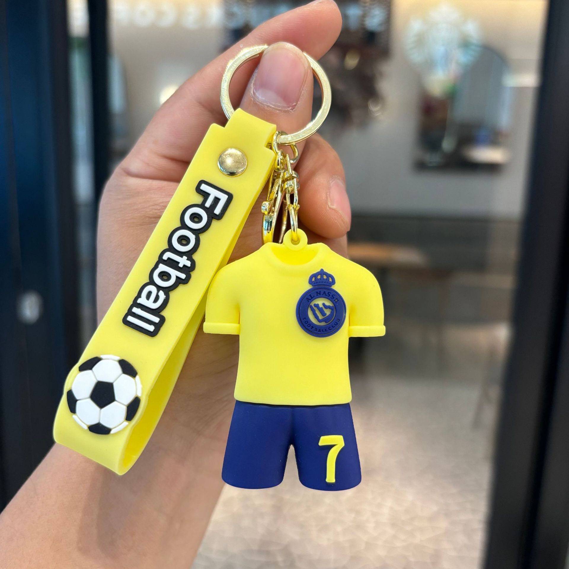 Llavero de la Copa del Mundo de dibujos animados Messi jersey llavero Messi c Luo colgante de fútbol muñeca grande regalo pequeño