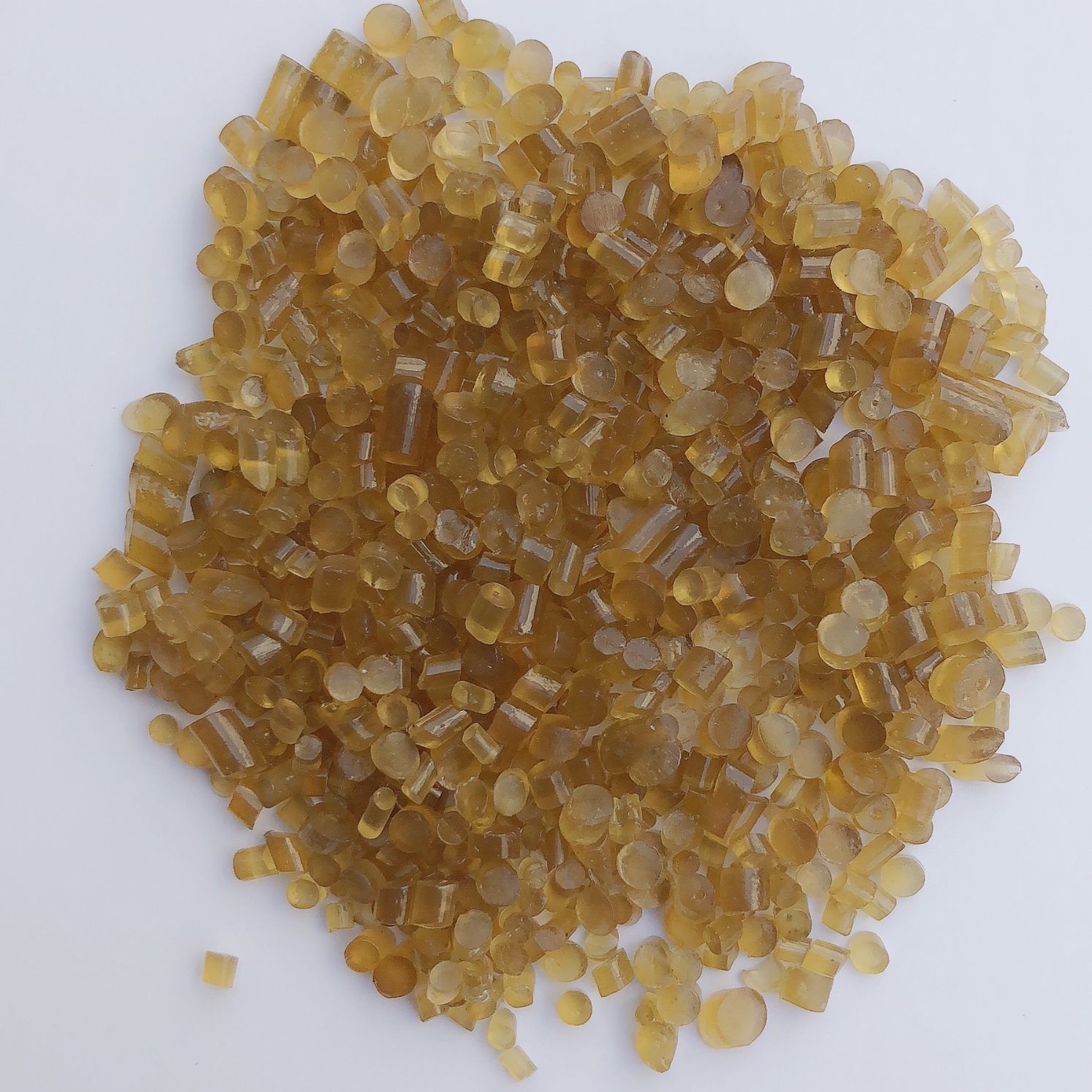 厂家批发PVC茶色注塑塑料颗粒 PVC粒子 PVC鞋底胶料 软硬质