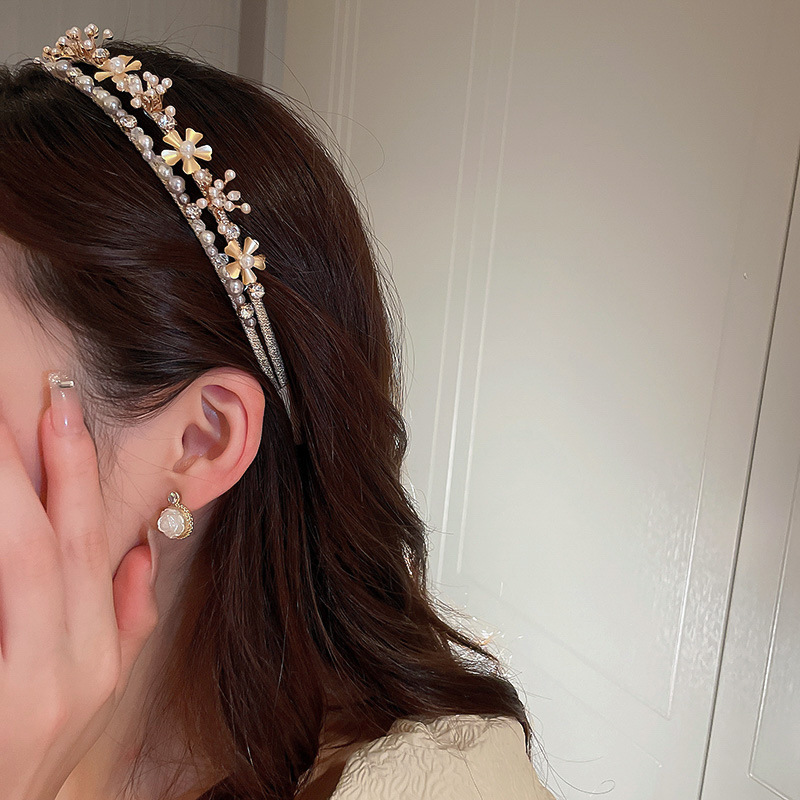 Mode Blume Metall Inlay Künstliche Perlen Strasssteine Haarband 1 Stück display picture 8