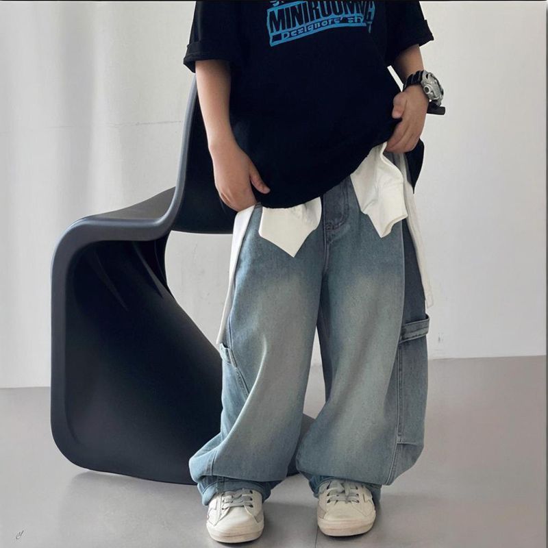 男の子ジーンズ秋服2025新作子供パンツ春秋中大型子供ゆったり男の子トレンディクールハンサムズボン|undefined