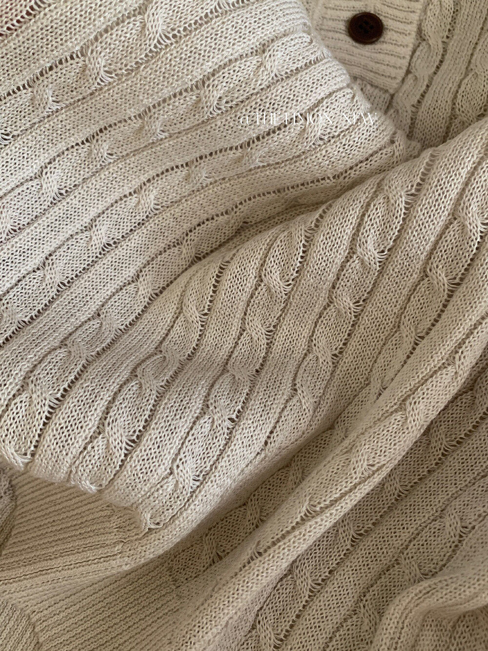Áo polo nữ cổ bẻ tay ngắn phong cách cổ điển, chất liệu cotton pha sợi, form suông thoải mái — Xám Apricot, trắng ngà, xanh nhạt, Xám hoa sâu chi tiết 18