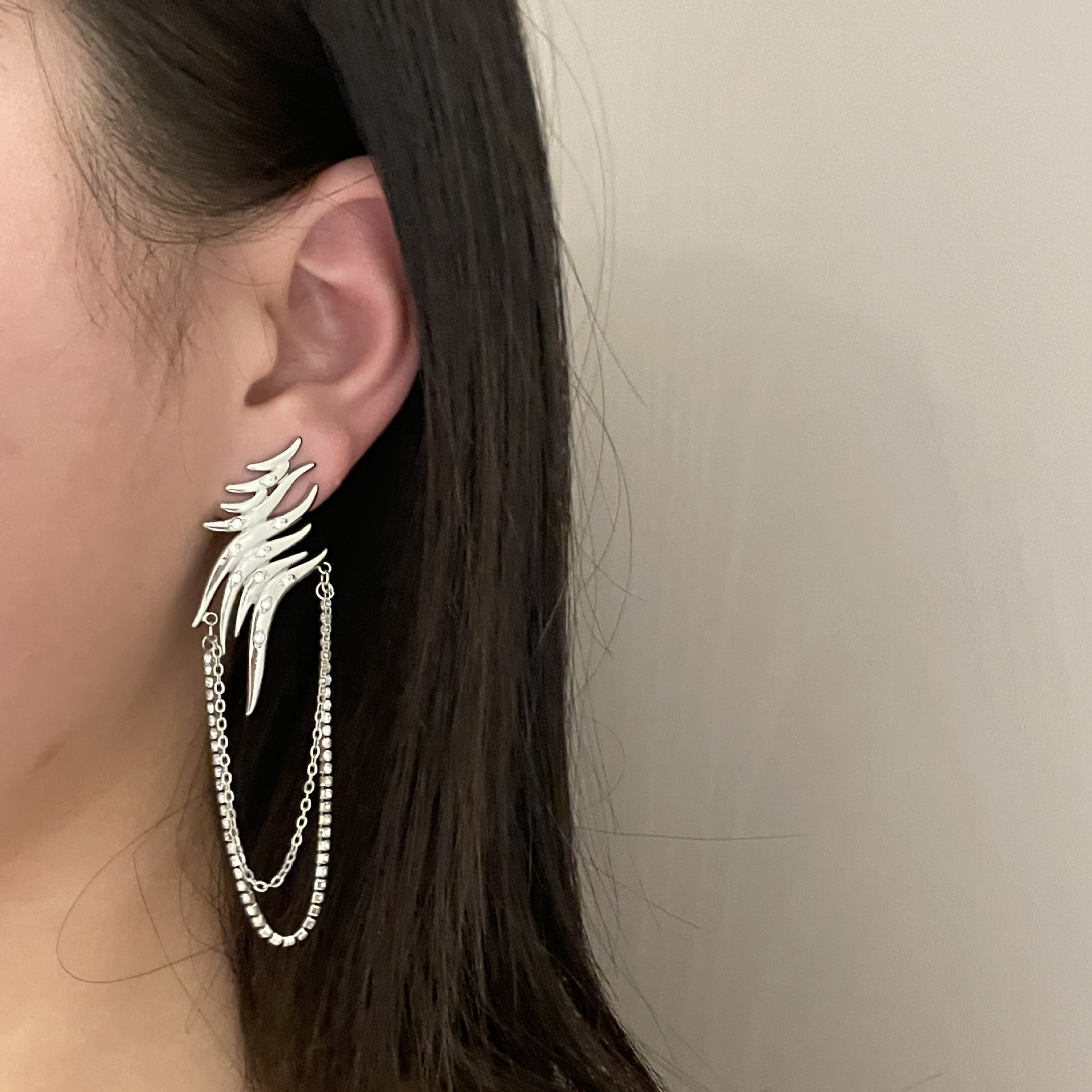 fashion streamlined rhinestone pendant alloy earrings wholesalepicture3