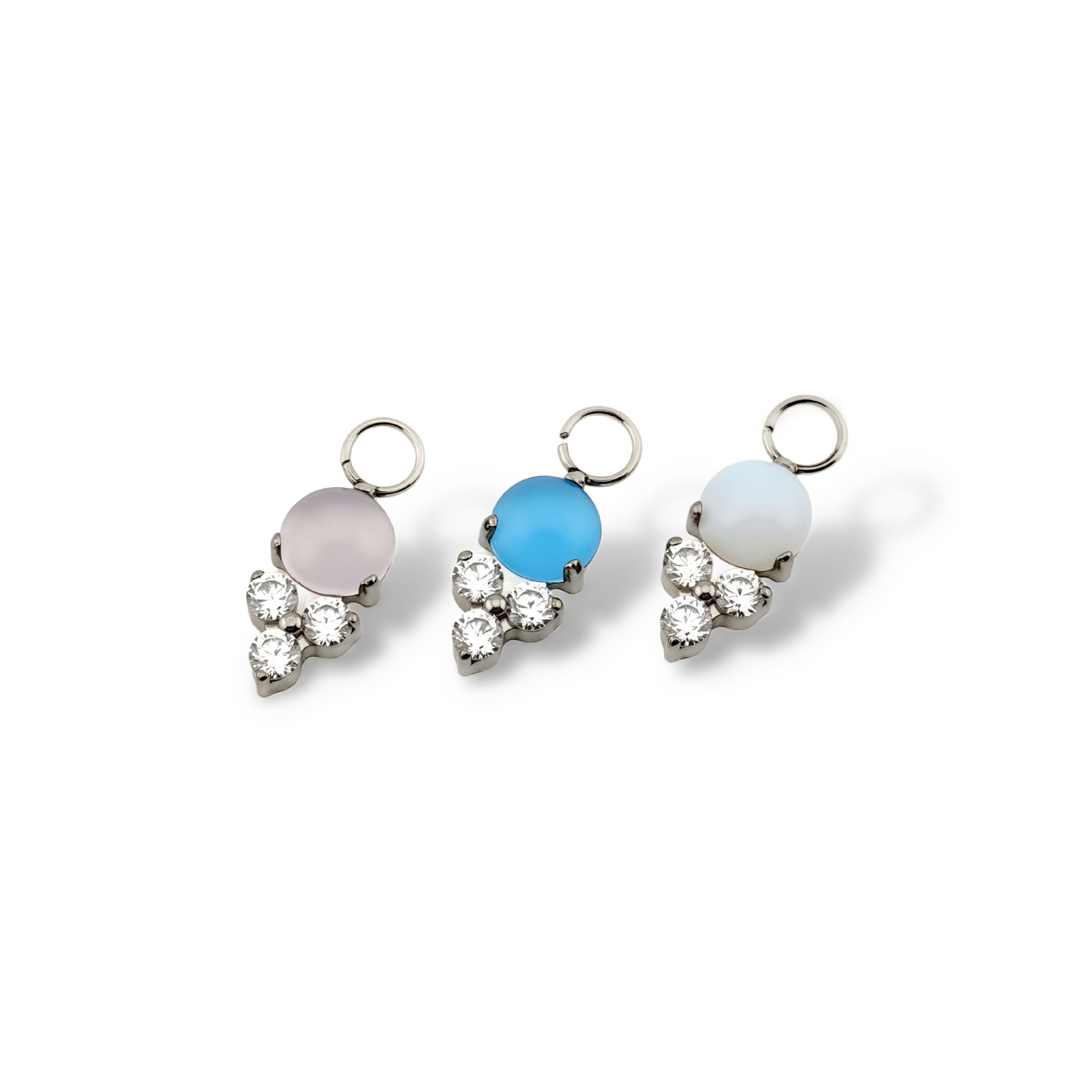 16G labret stud size and finish detail