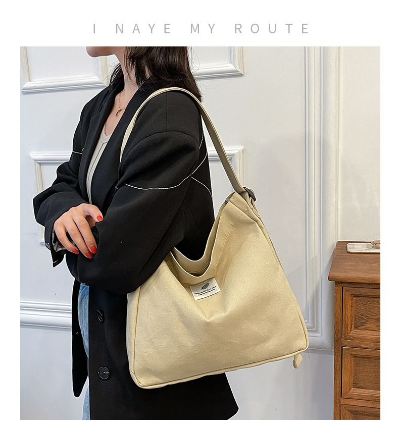 Large-capacity, fashionable and simple canvas bag, 2025 new style, casual and artistic shopping bag, versatile, shoulder crossbody bag full figure