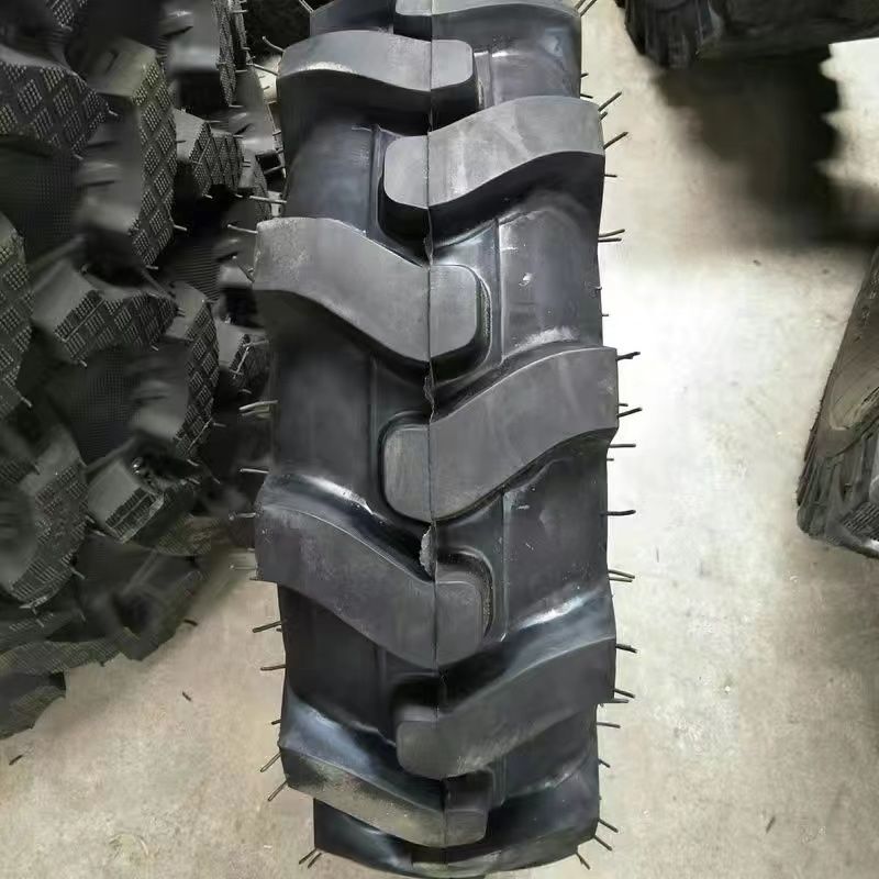 Encrypted herrable tire 600 650 700 750 825-16 tractor tricycle four unlike mountain cross-country