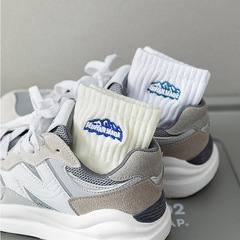 White Socks Men Mid-Calf Ins Trendy Brand Spring and Autumn Black Short Calf Sports Couple Socks Summer Zhuji Socks