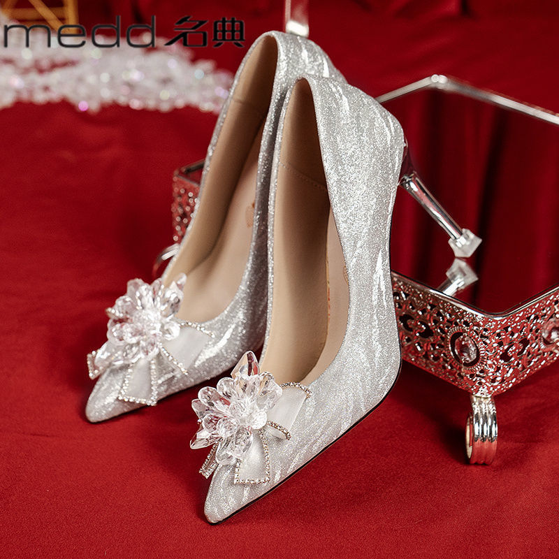 MEDD/名典水晶法式蝴蝶结婚鞋女2024新款细跟尖头新娘高跟鞋