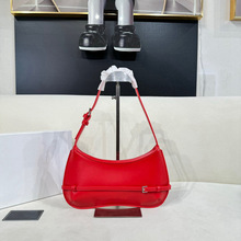 �羳��ʽС���͹ŷ�������Ů2025�¿�r�Іμ��С���߼���Ҹ�°�