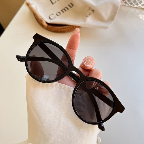  New Retro Sunglasses Fashion Trendy Small Round Frame Sunglasses Milk Brown Driving Sunglasses