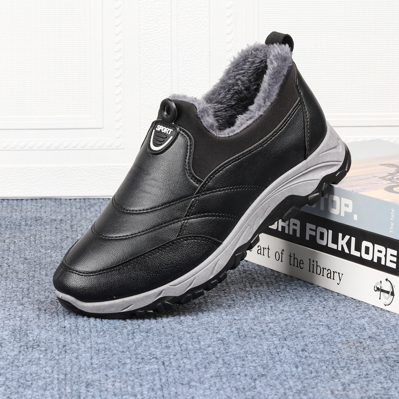 Zapatos de algodón 2023 Invierno nuevas botas de algodón engrosadas cálidas botas cortas de mediana edad y ancianos entrega en vivo botas de nieve de pareja casual