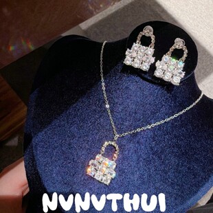 �錚 �׸����M�����������h �`���F�� С�����荵��������b
