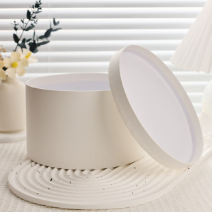 White Round Gift Box Wedding Accompaniment Gift Box White Round Box Gift Box High-End Gift Packaging Empty Box Factory Wholesale