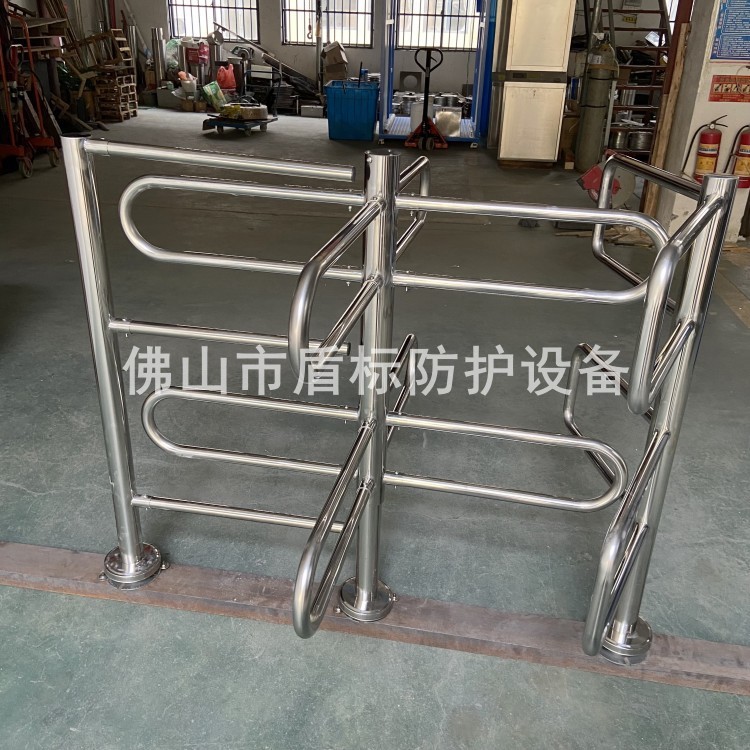 店铺门口只出不进单向通道闸 手推栅栏杆半高转闸机 质量好易安装