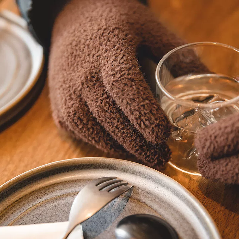 马登 Japanese retro black knitted windproof keep warm demi-season gloves