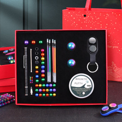 源頭工廠 一件批發價 學生減壓筆磁懸浮磁性多功能磁吸磁力玩具筆