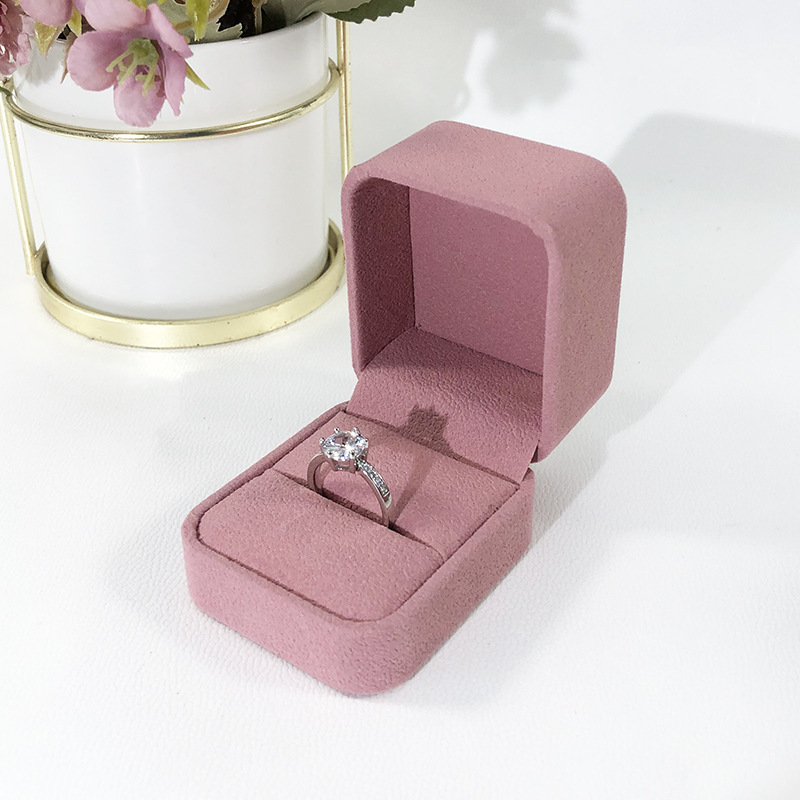 Elegant Solid Color Flannel Jewelry Boxes display picture 4