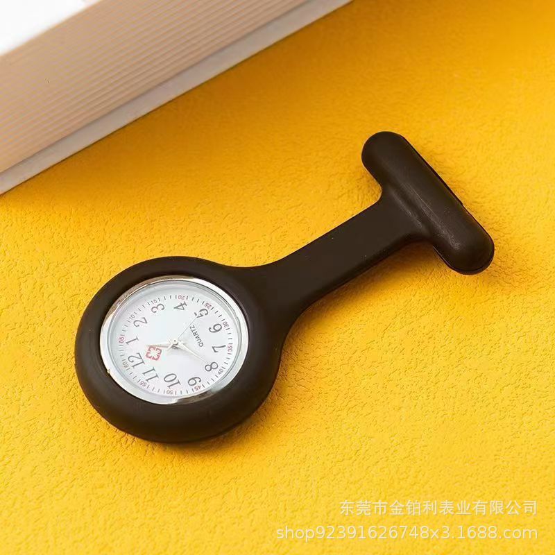 Venta directa de fábrica comercio exterior dibujos animados unisex cuarzo retráctil silicona reloj de enfermera examen de estudiante reloj de bolsillo simple
