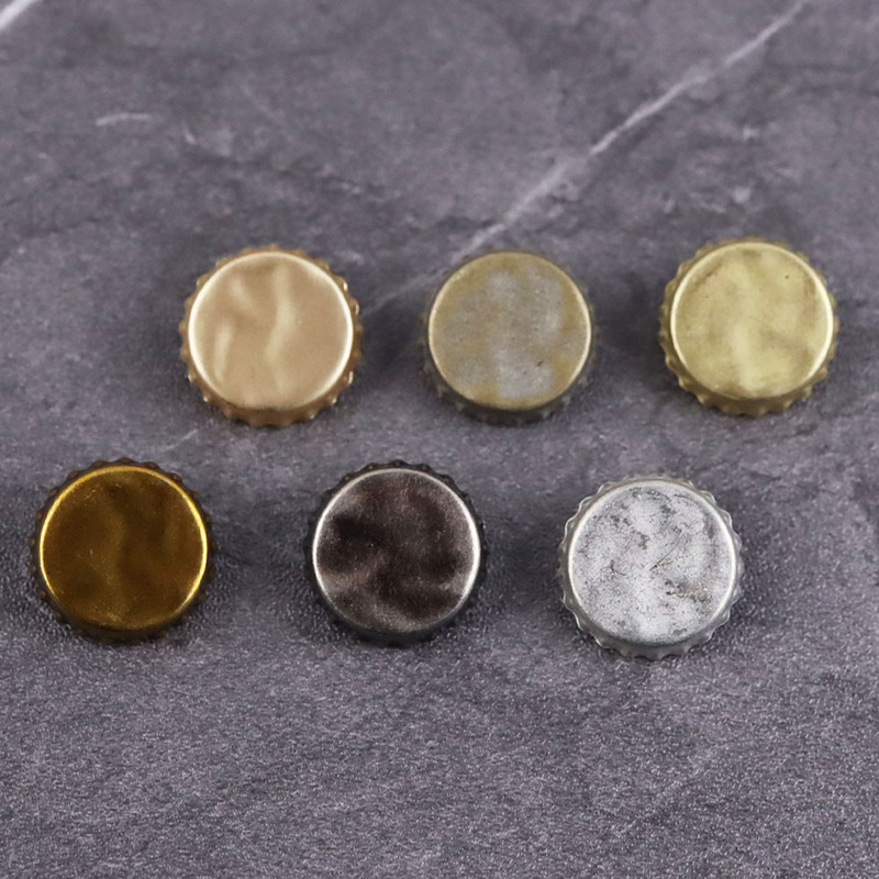 Creative Beer Bottle Cap Metal Buttons Denim Jacket Vintage Leather Vest Suit Clothing Tall Decorative Buttons