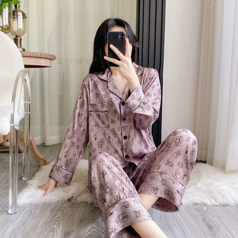 2025 New Spring Evil Kt Silk Pajamas Thin light purple Lapel Ice Silk Casual Women's Home Clothes