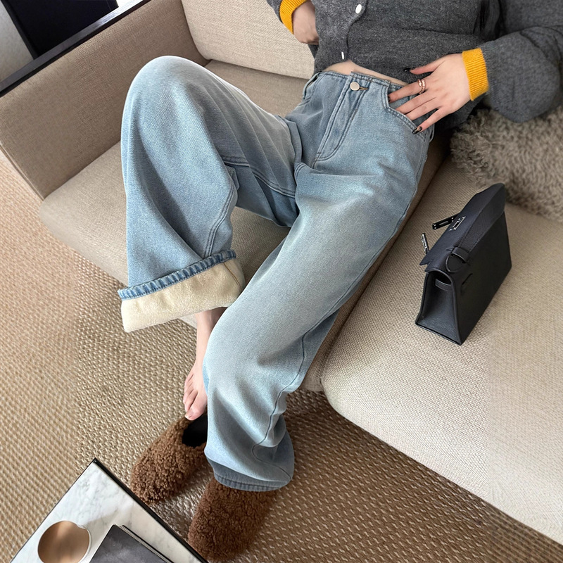 Straight Legs! Cheese Thick Velvet Narrow Version Slightly Loose Retro Pants 2025 Autumn and Winter Washed Light Blue Jeans for Women