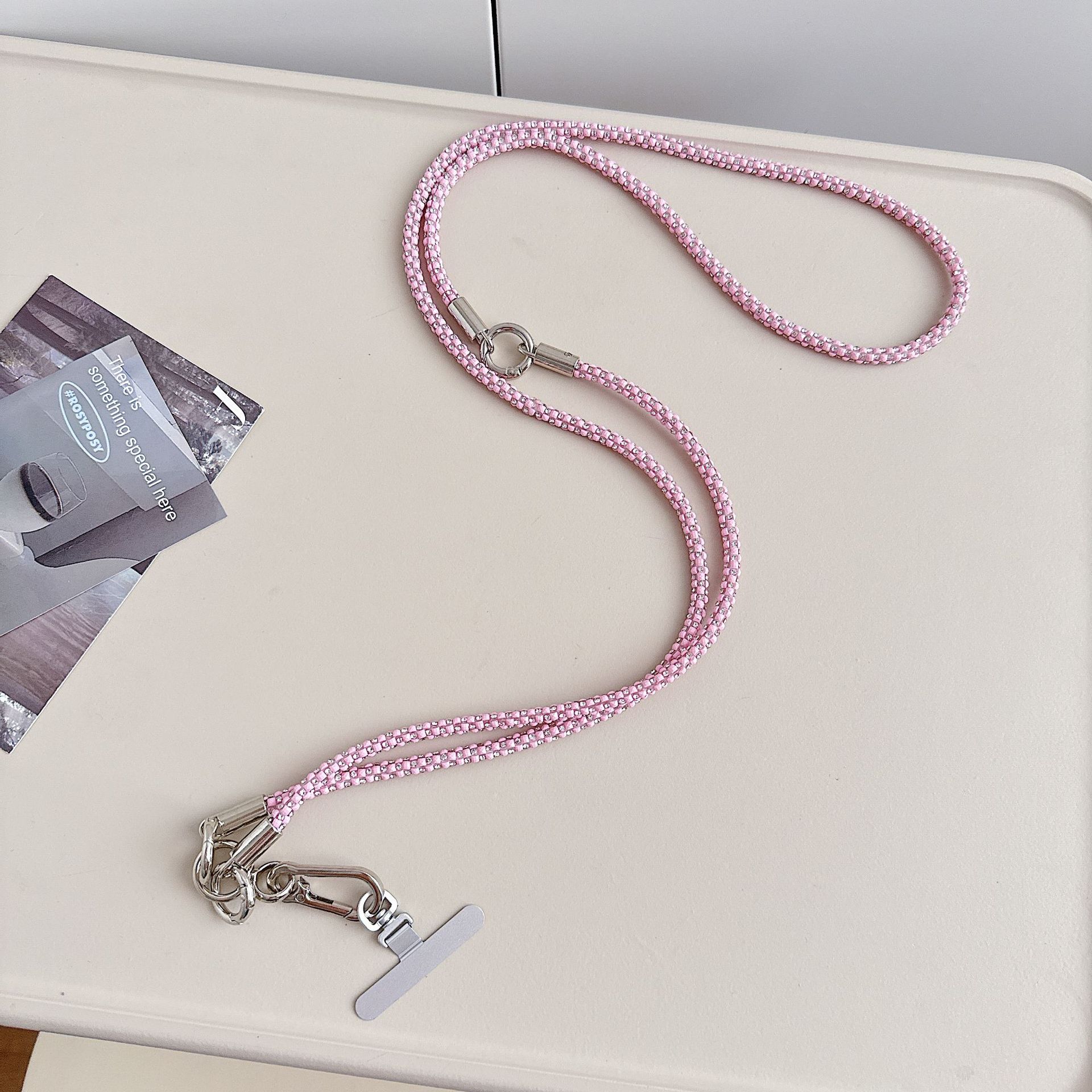 Cadena de teléfono móvil de alta gama hecha a mano de boutique, cordón de teléfono móvil de moda tres en uno de diamantes de lujo, mensajero largo/colgante