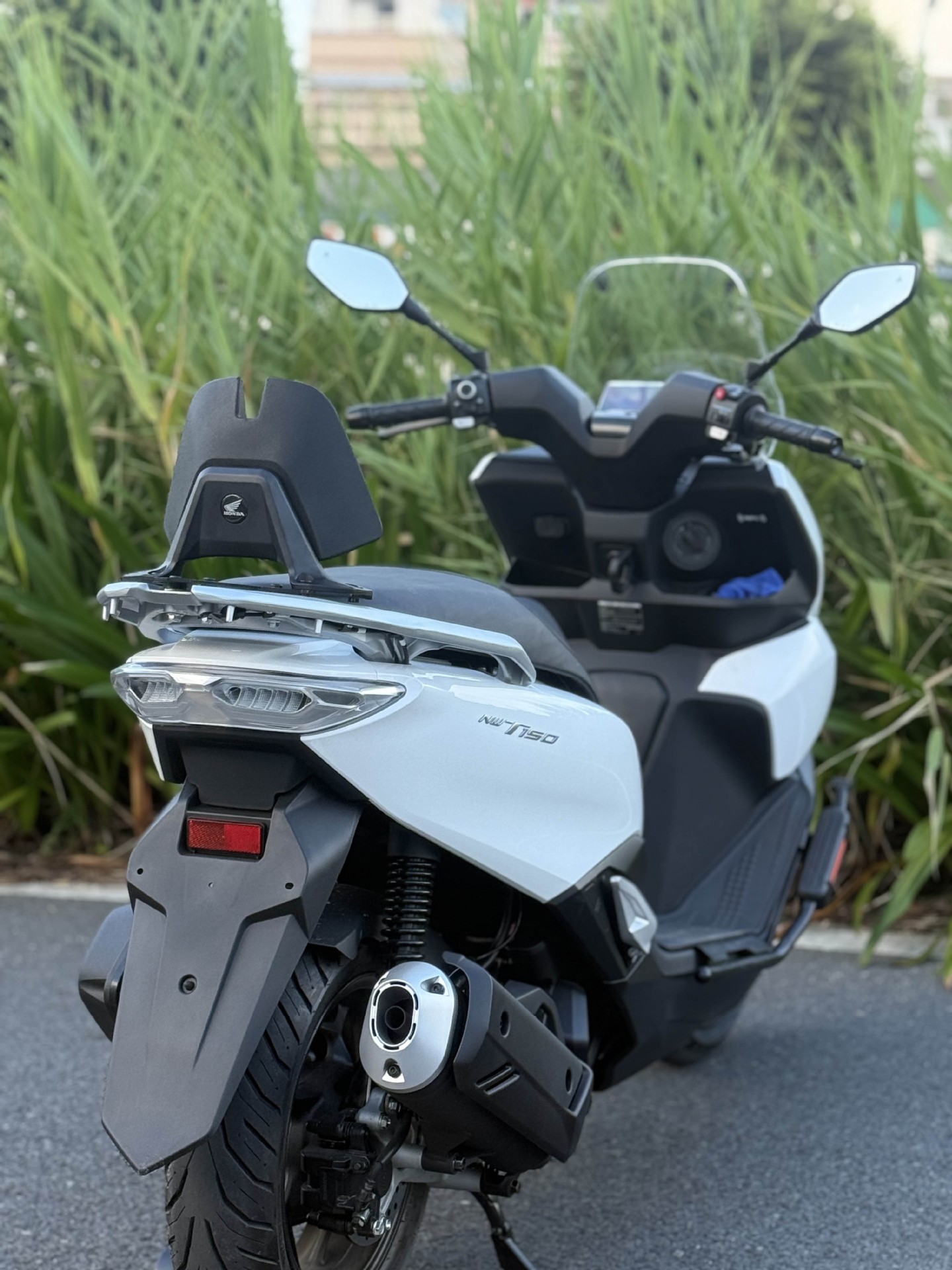 Suitable for Honda Nwt150 Modified Rear Backrest, Rear Seat Lumbar Support, Passenger Rear Backrest, Humpback Rear Backrest Cushion