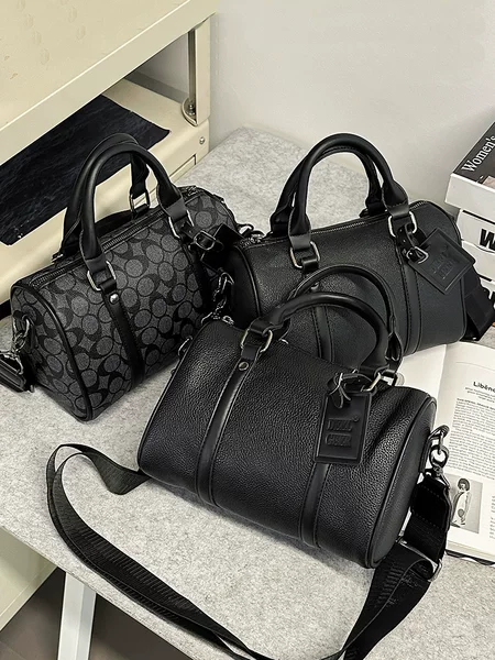 Wholesale 2025 New High-Quality Men's Bags Korean Style Handbags Trendy Brand Shoulder Crossbody Bag Boston Cylinder Bag for Women