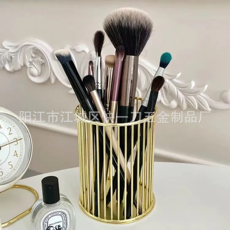 メーカー卸売り鉄芸筆立て家庭用眉筆化粧ブラシ収納かごデスクトップ文房具整理透かし収納桶|undefined