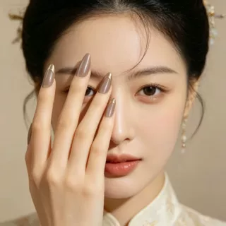 穿戴甲杏仁甲 金属法式镜面猫眼甲片 手工定制可拆卸美甲贴片批发