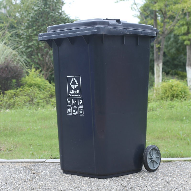 21044902698_69300479