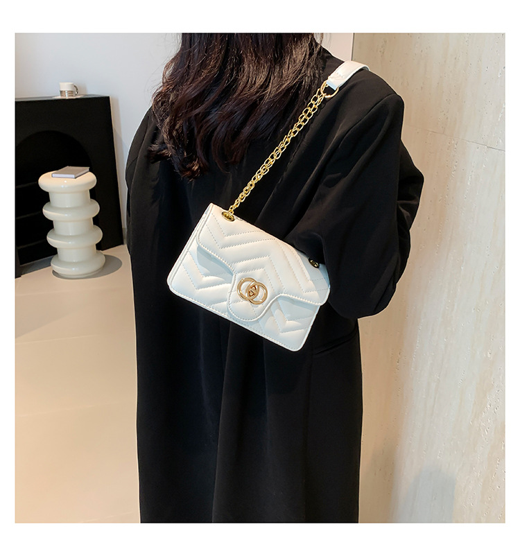 Fashion chain crossbody for women 2024 new high-end niche shoulder bag, fragrant style diamond grid small square bag_voghion.com