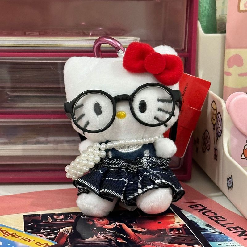 粉墨kitty小香风裙摆玩偶背包挂件ins风高级感精致挂饰爱心扣钥匙|undefined