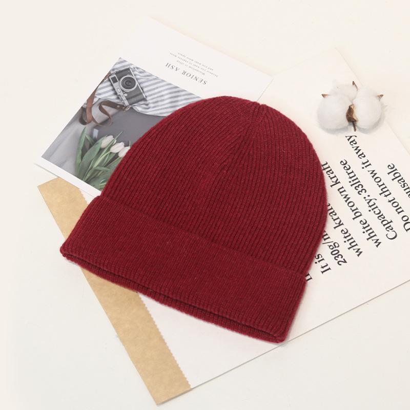 Estilo coreano de moda todo fósforo de color sólido sombrero de punto de una sola capa cómodo sombrero de lana suave y rizado otoño e invierno hombres y mujeres mismo cálido