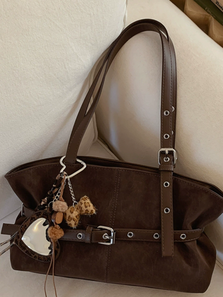Handheld one-shoulder bag, retro capacious high-quality design