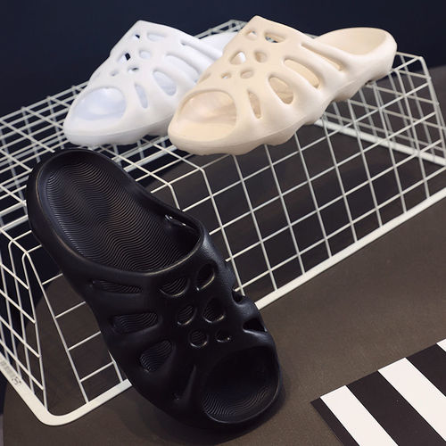 New fashionable skull slippers for men's summer outerwear thick-soled increased soft-soled beach outdoor Internet celebrity sandals