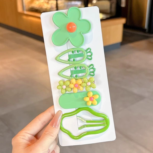 Green set, flowered, 6 pieces
