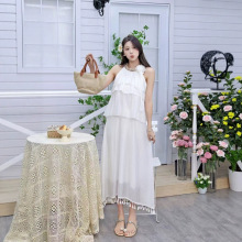 法式温柔风钉珠挂脖蛋糕裙女夏季新款荷叶边大摆气质连衣长裙