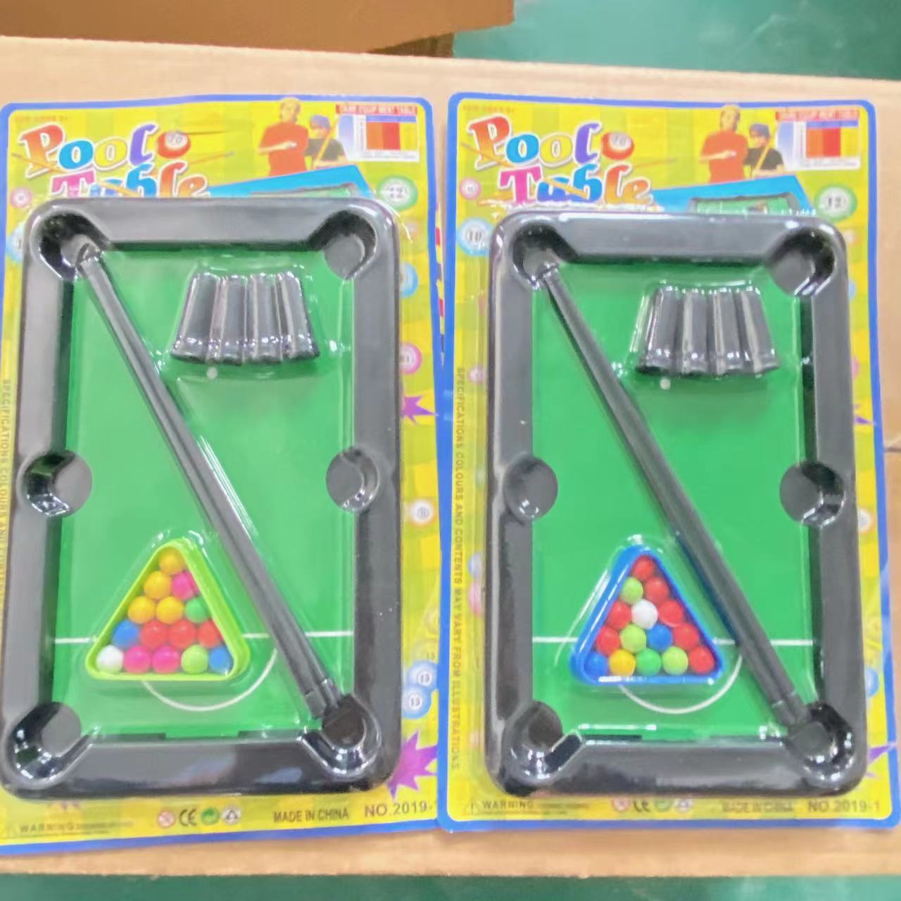 Billar de juguete para niños binario al por mayor juego de mesa educativo juguete Linyi 2 yuanes grandes almacenes al por mayor