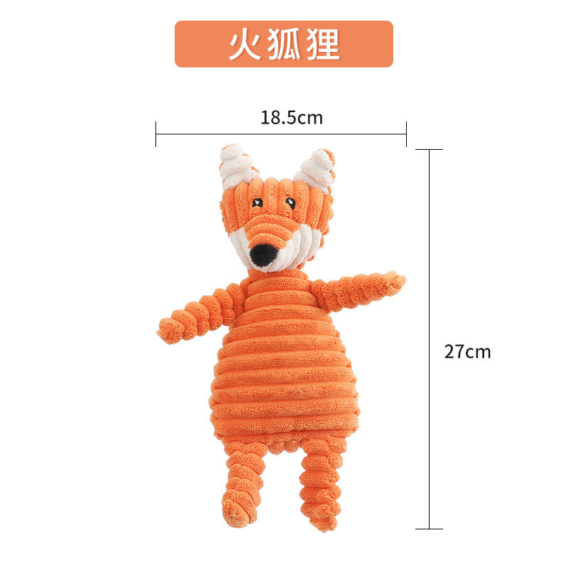 犬は自分で退屈します。神器の子犬のテディのコーキの歯ぎしりはペットの犬をかむことに耐えます。|undefined