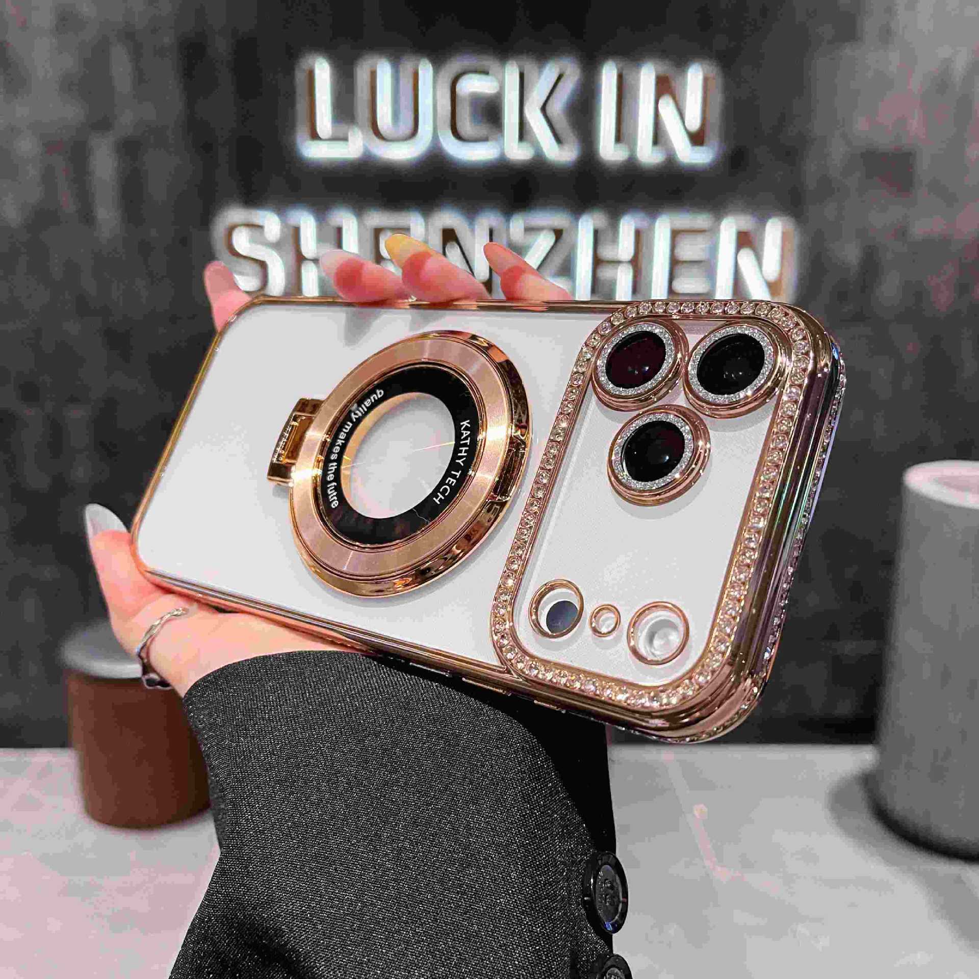 Funda para iPhone 17, soporte magnético con diamantes de imitación electrochapados para iPhone 15, funda para iPhone 14 Pro con borde adornado.