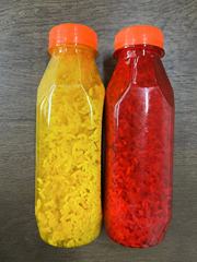 Net food, artificial musk rice, red and yellow 260g/104 bottles/box bait and feed