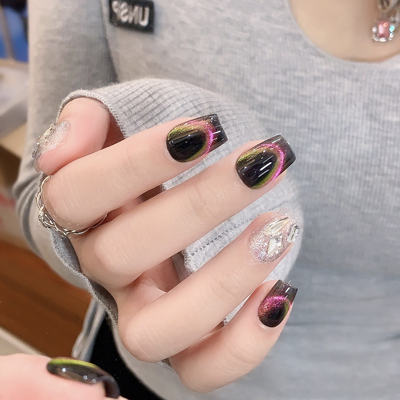 [purely HanDmaDe Real Shot] HanDmaDe Wearable Nails, Accessible Luxury Pure Lust Style Manicure Patches, 3D Magnetic Magic Purple Eyes