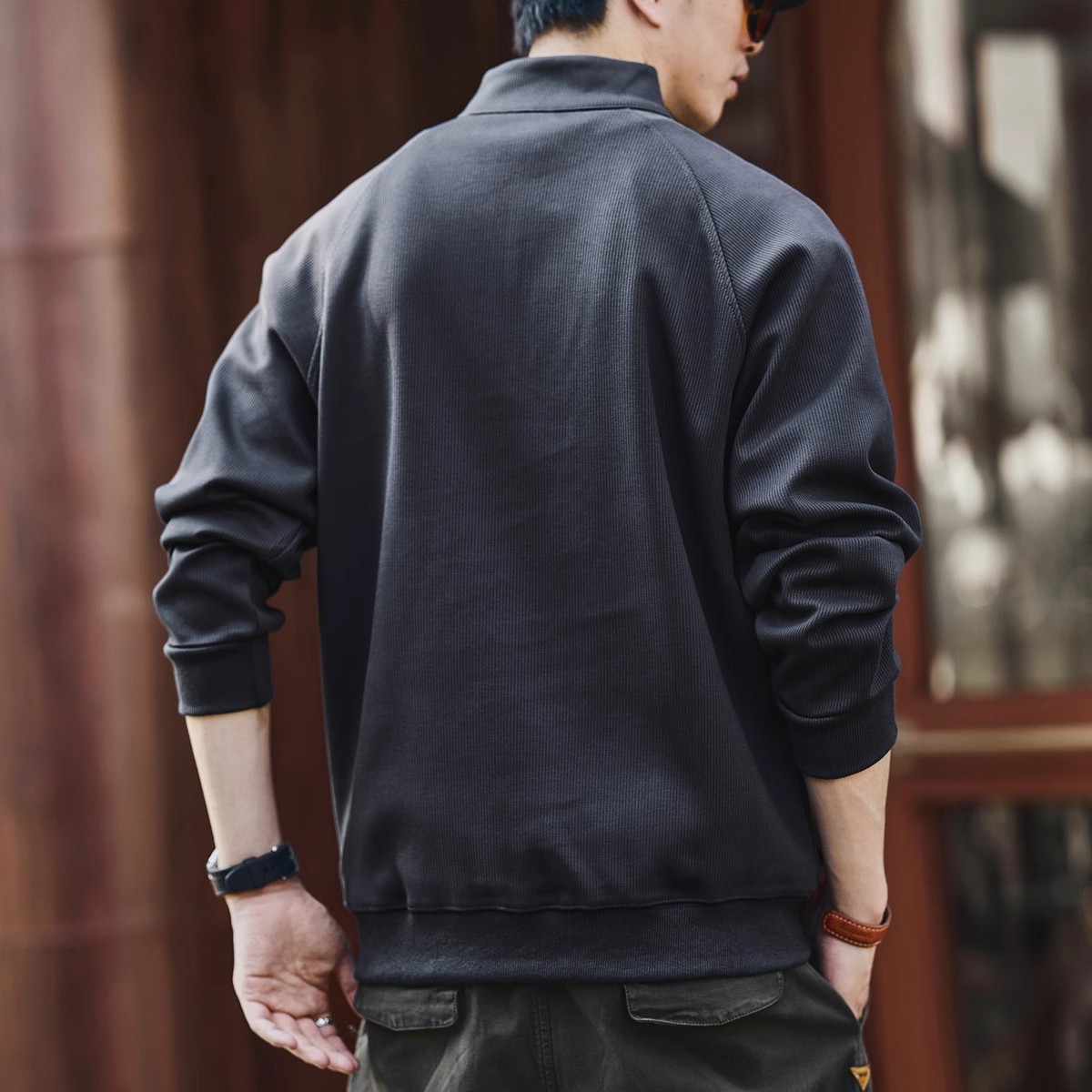 2025 American Retro Semi-zipper Stand-up Neck Sweater Men's Autumn And Winter Loose Casual New Sports Jacket_viptrois.com