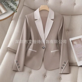 女式T恤;连衣裙;时尚休闲套装