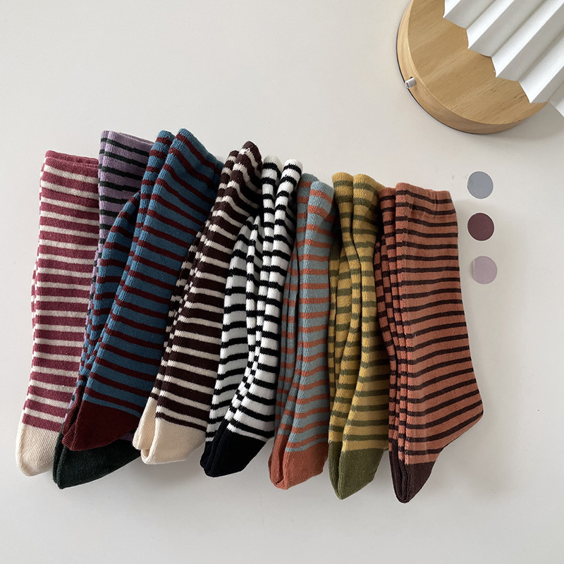 Korean Style Color-Blocked Striped Slouch Socks for Women, Trendy Color-Blocked Horizontal Striped College Style Cotton Mid-Calf Socks for Women, New Trendy Ins Style Korean Style Color-Blocked Striped Slouch Socks for Women, Trendy Color-Blocked Horizontal Striped College Style Cotton Mid-Calf Socks for Women, New Trendy Ins Style