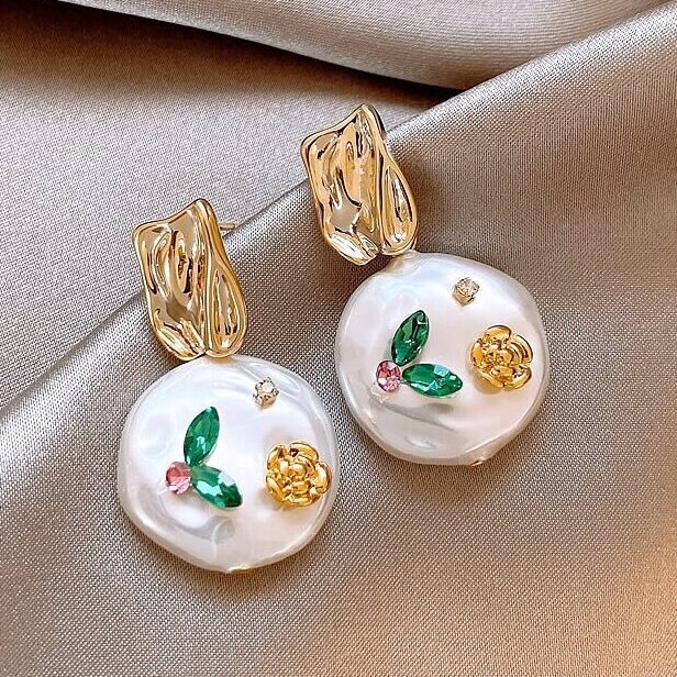 M5 earrings