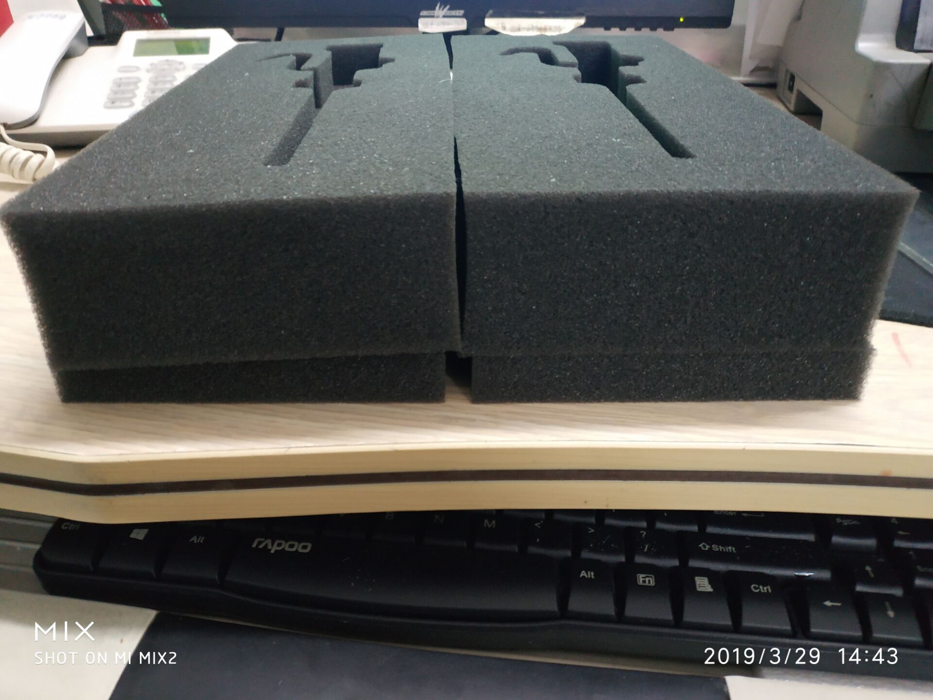 厂家供应黑色工具内衬缓冲快递包装海绵泡沫/成型异形缓冲海绵