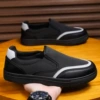 R012 black